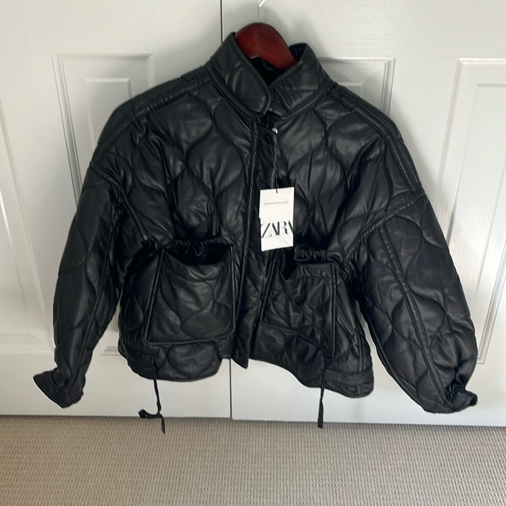 Zara Water Repellent Quilted Black Coat NWT